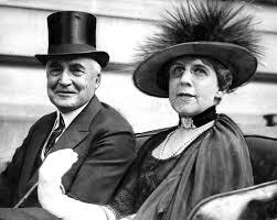 A person and person in hats
AI-generated content may be incorrect.