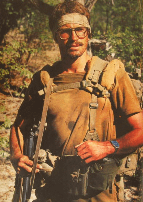 r/MilitaryPorn - South African soldier in the 1970's during the Border War in Angola and South West Africa [478x674]