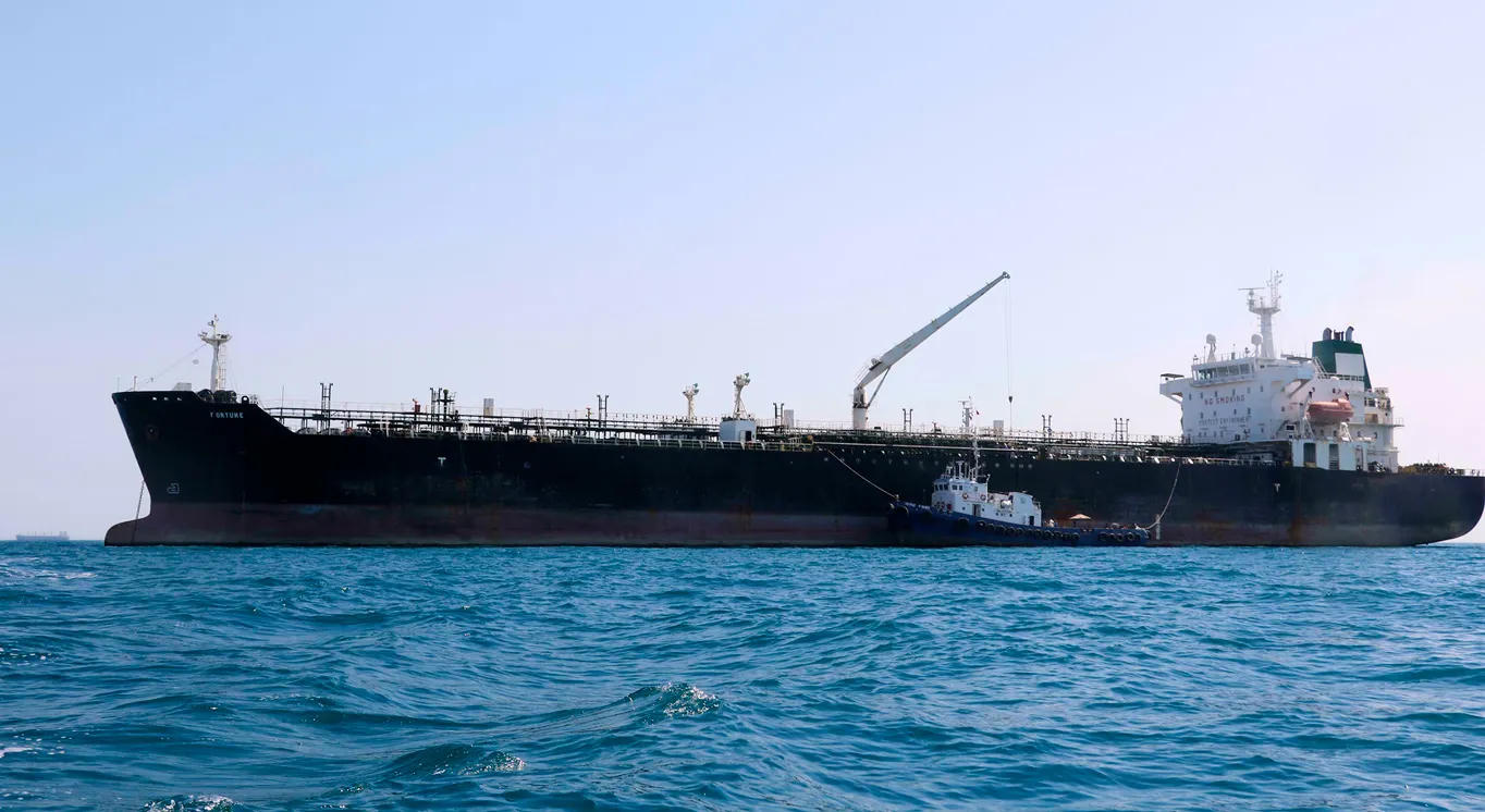Crude tanker of the class that moves Gulf oil through Hormuz